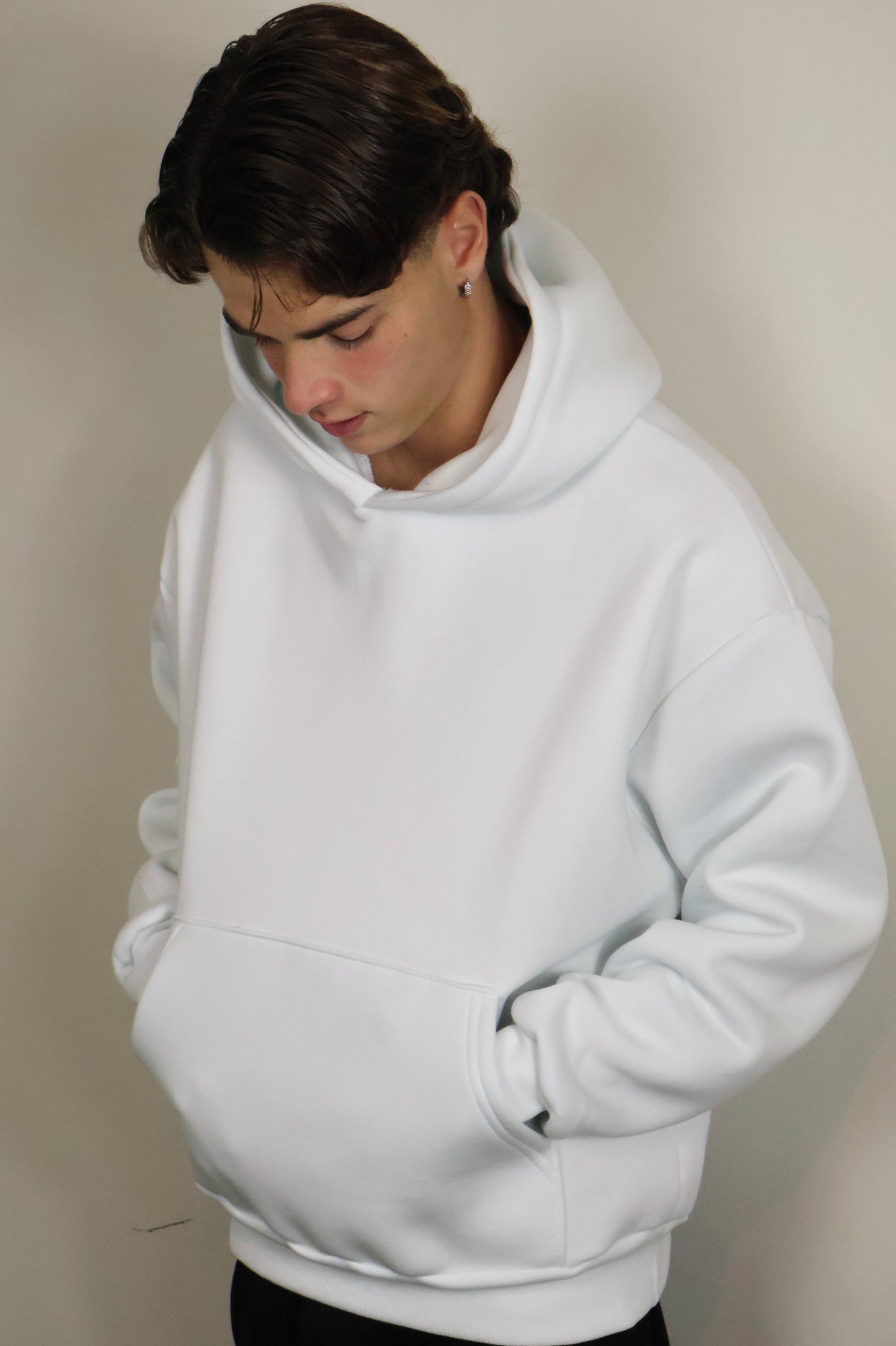 FELPA CAPPUCCIO BOXY FIT PERLA