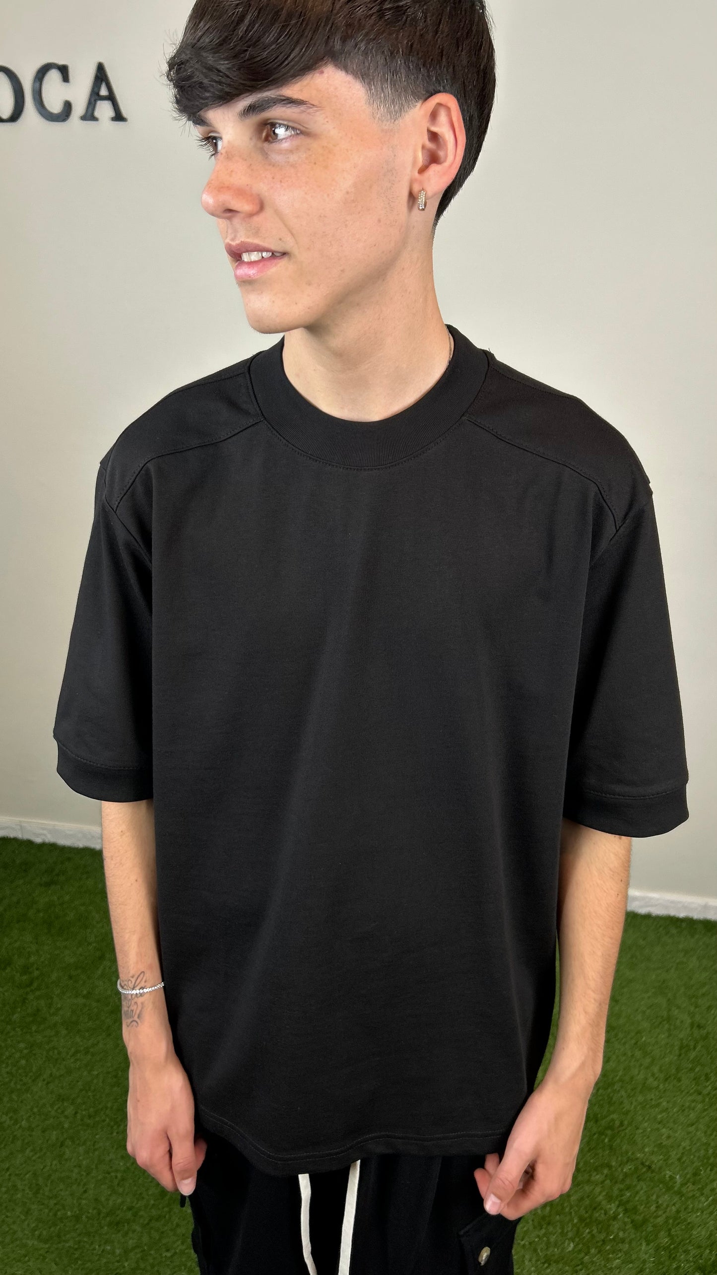 T-SHIRT CONTOURTEE NERA