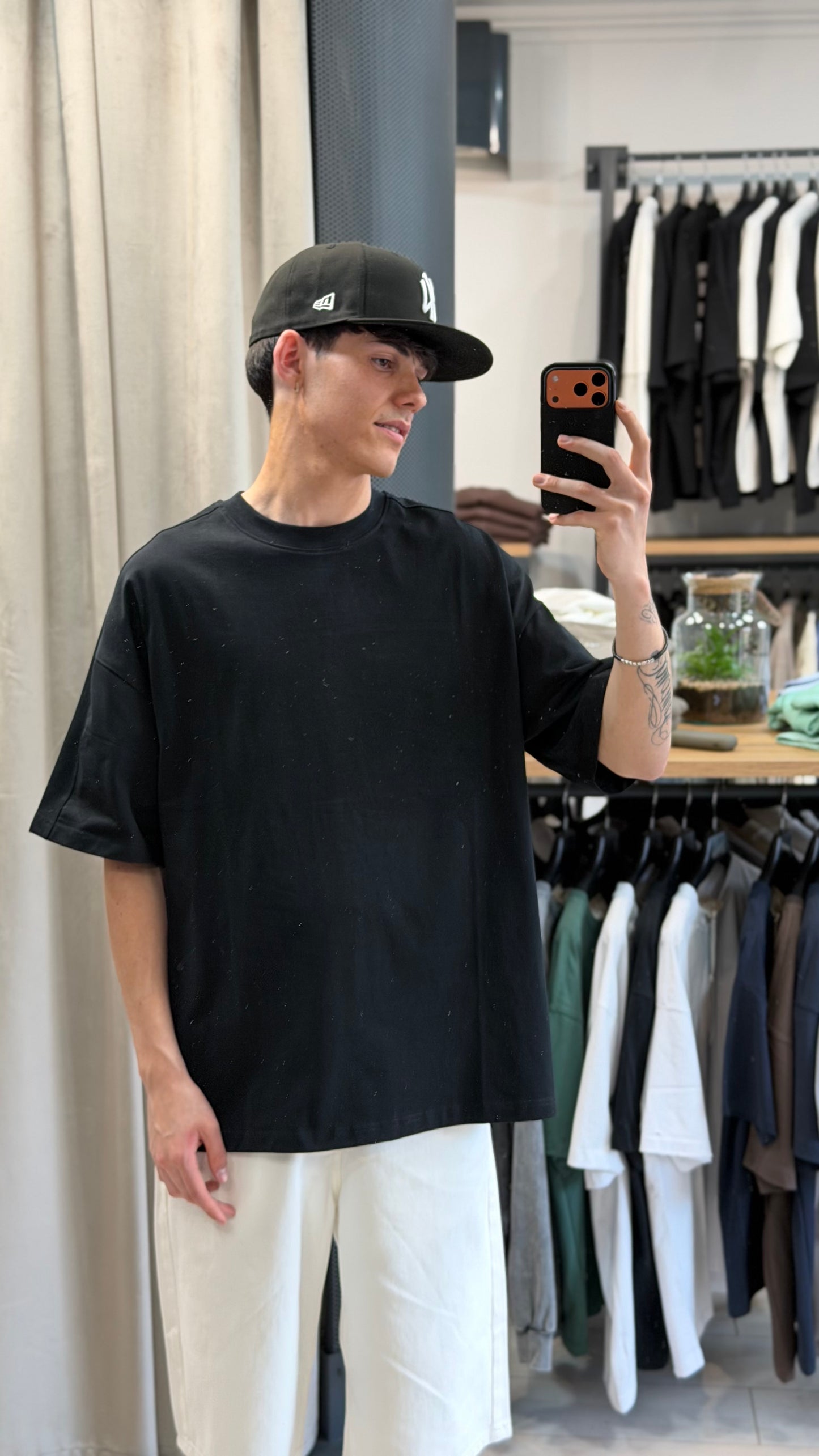 T-SHIRT VIP OVERSIZE NERO