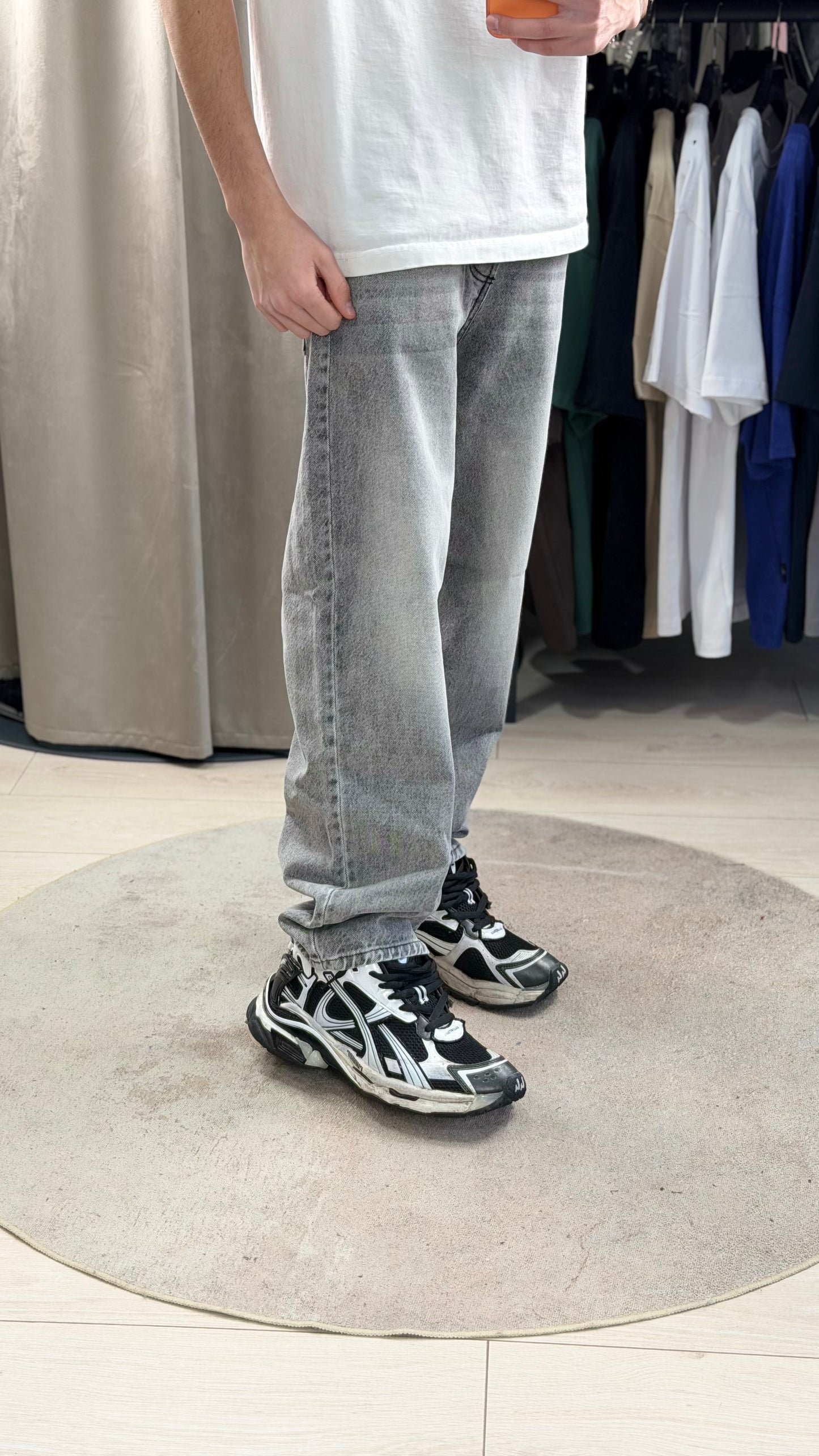 JEANS GREY BAGGY FIT