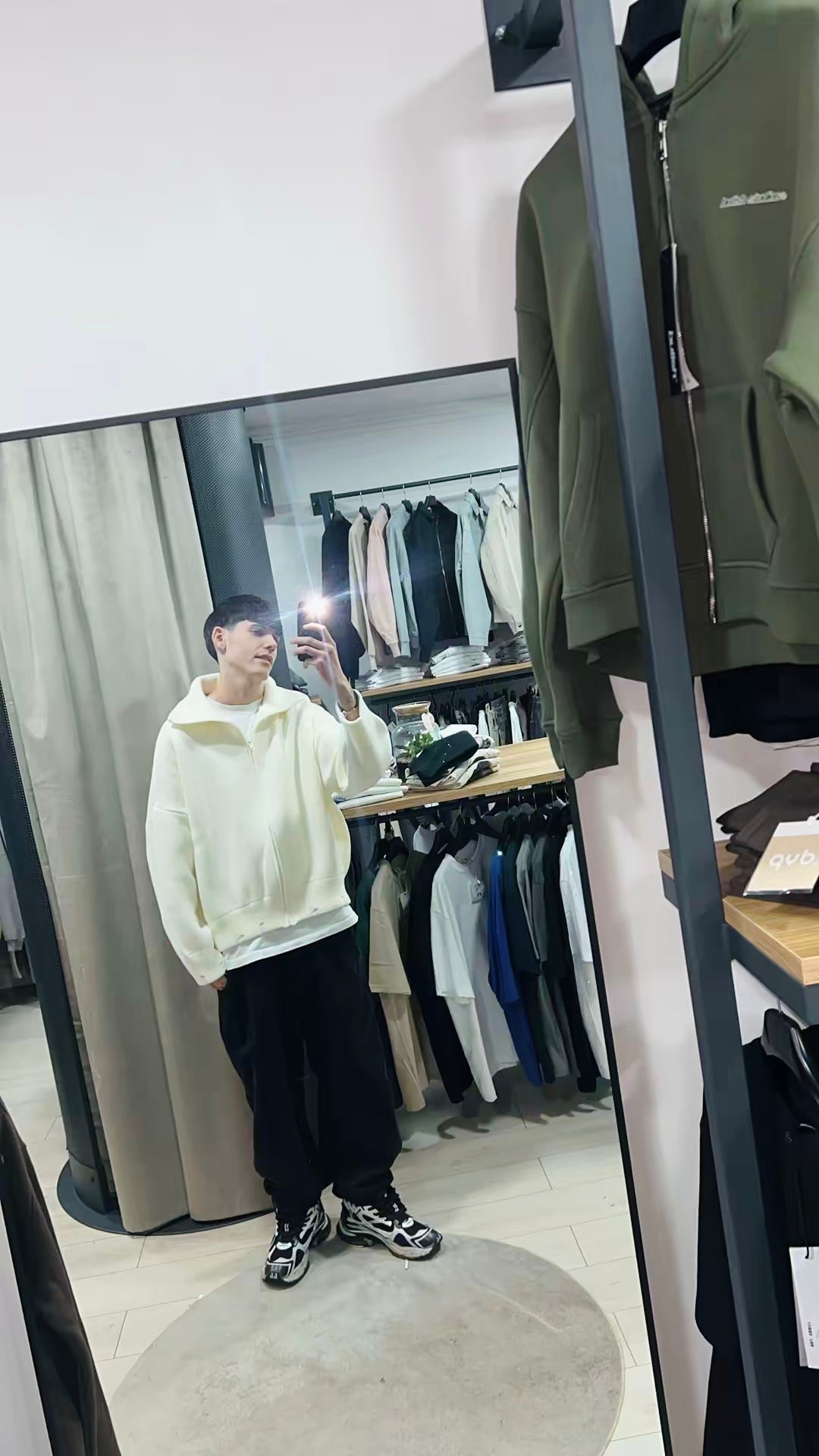 PULL ZIP by “ Ransom Industry”