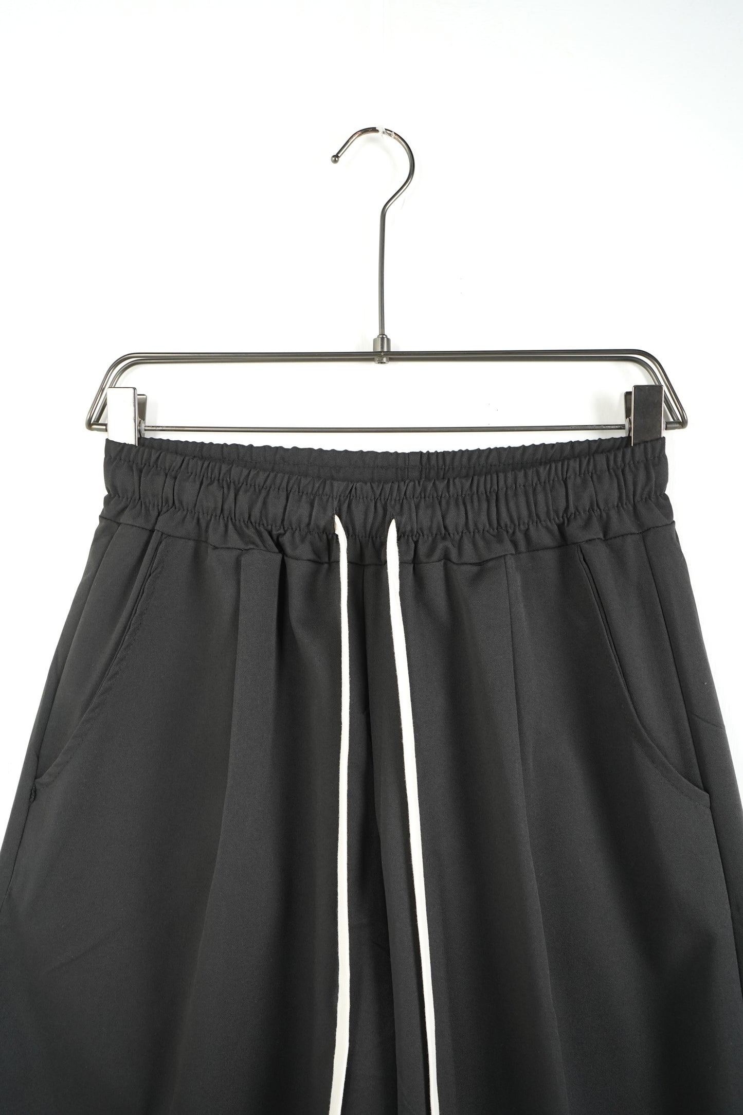 PANTALONE CLASSY NERO BAGGY FIT