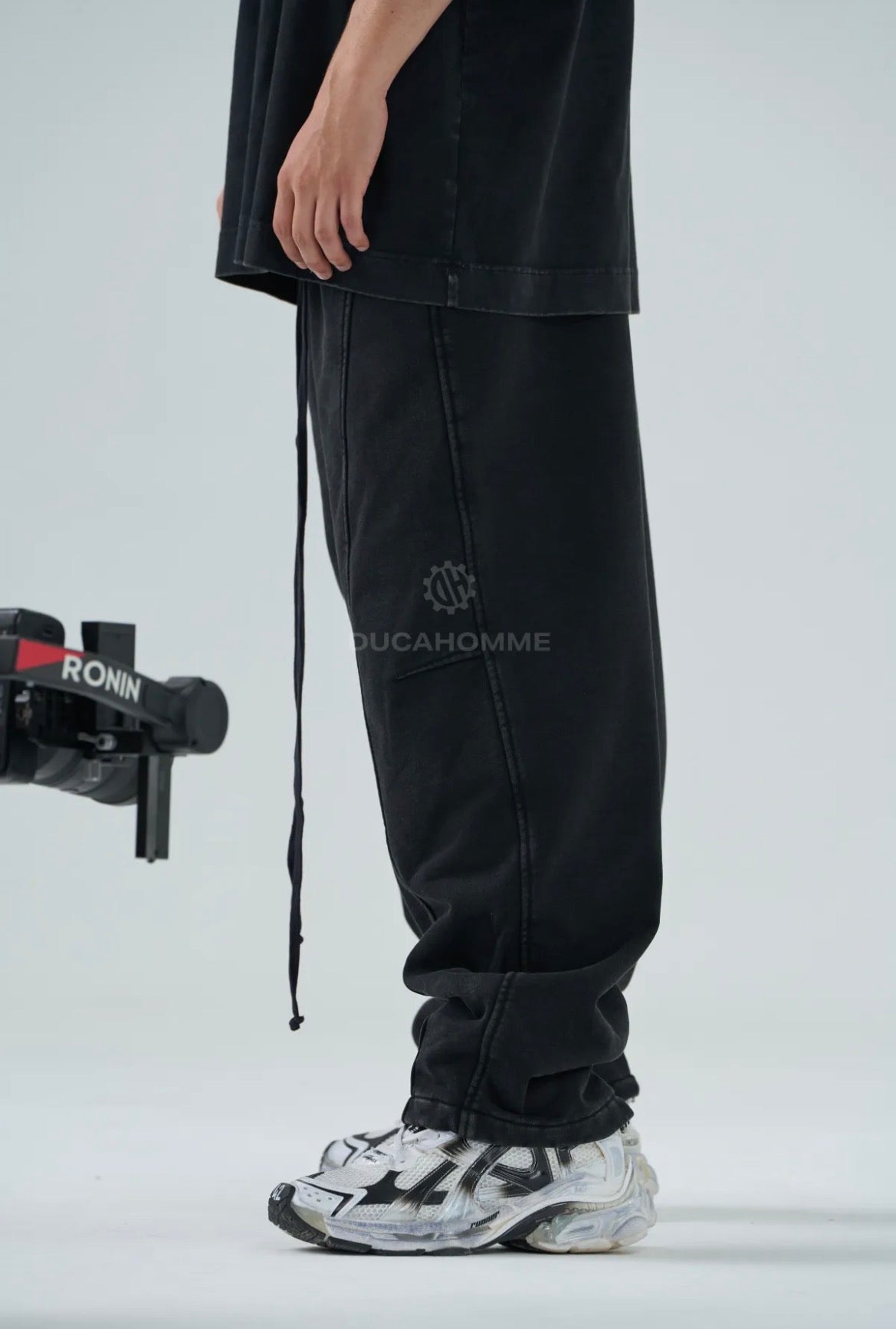 TRACKSUIT BLACK WASHED LIMITED BALOON