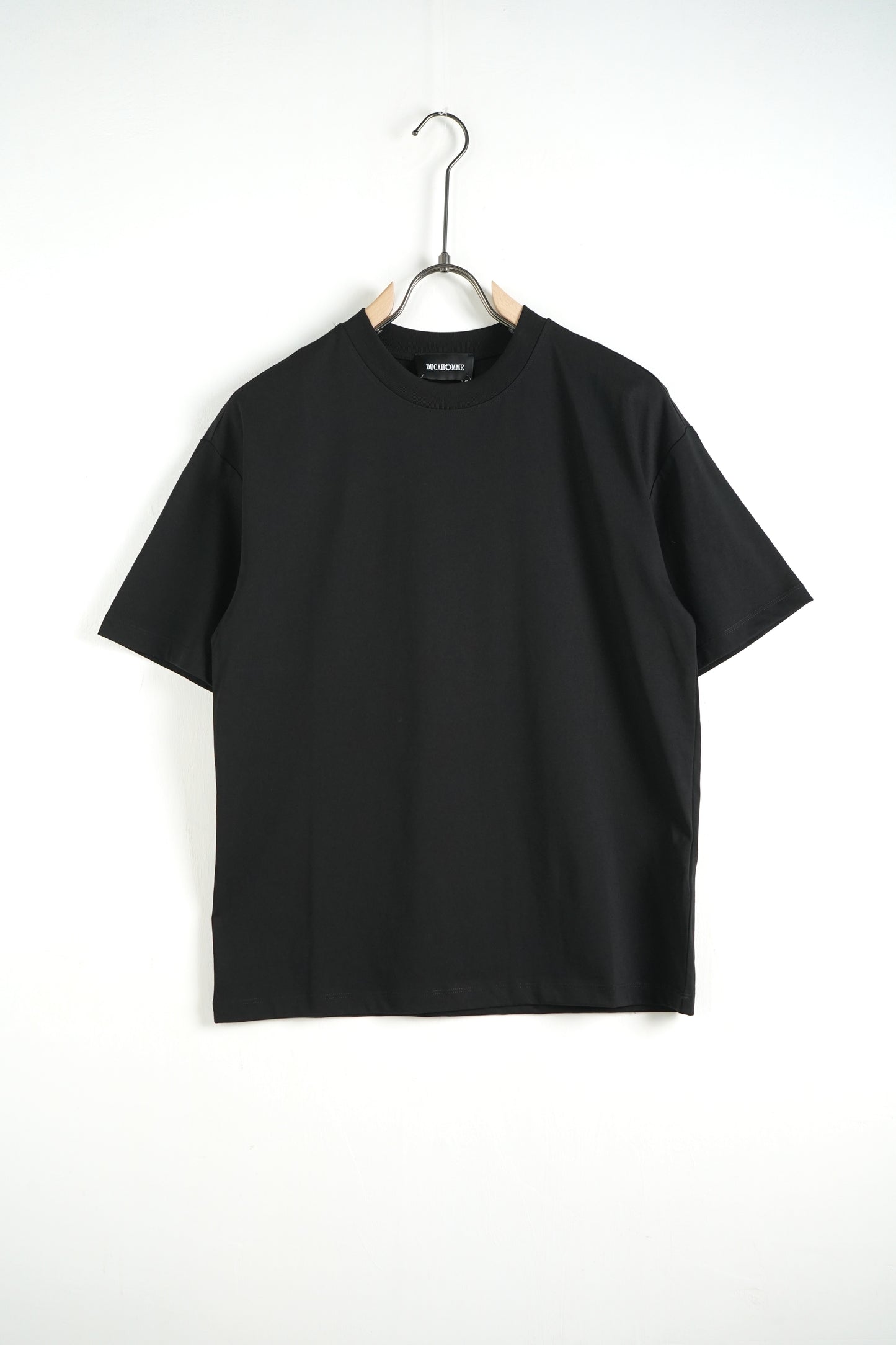 T-SHIRT BLACK REGULAR FIT