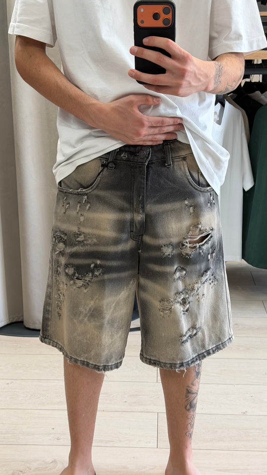 SHORT DESERT