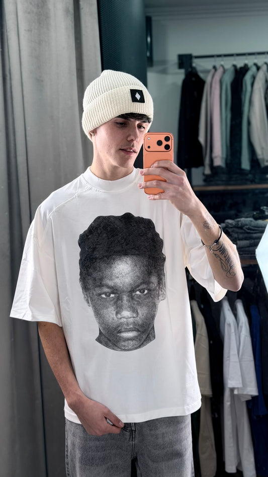T-SHIRT EYES NEVER LIE