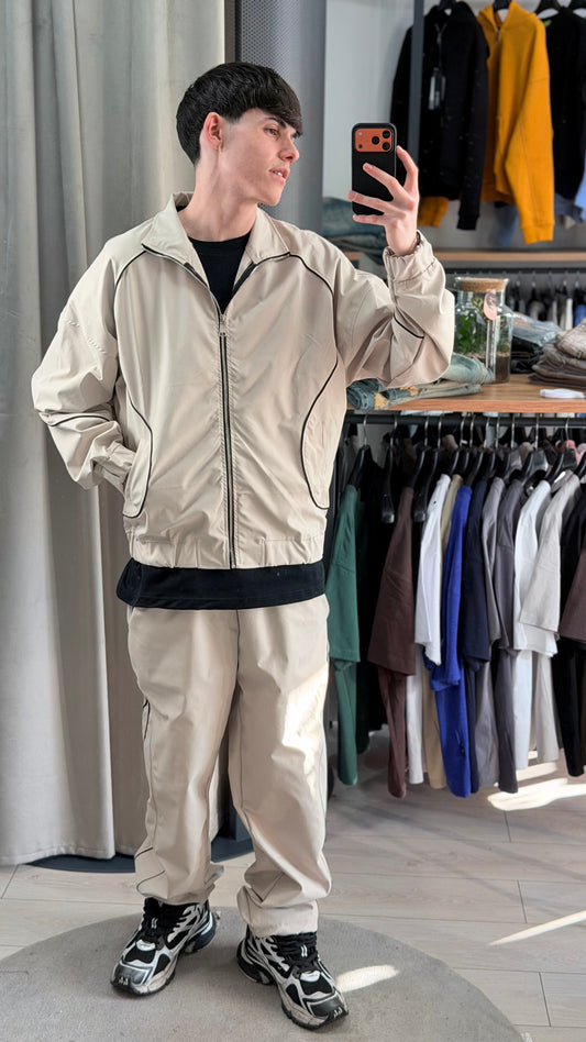 ESSENTIAL TECH SET – BEIGE