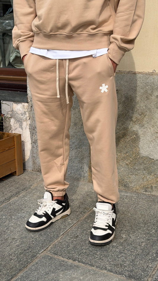 COMME des FUCKDOWN · JOGGER LOWKEY — BEIGE