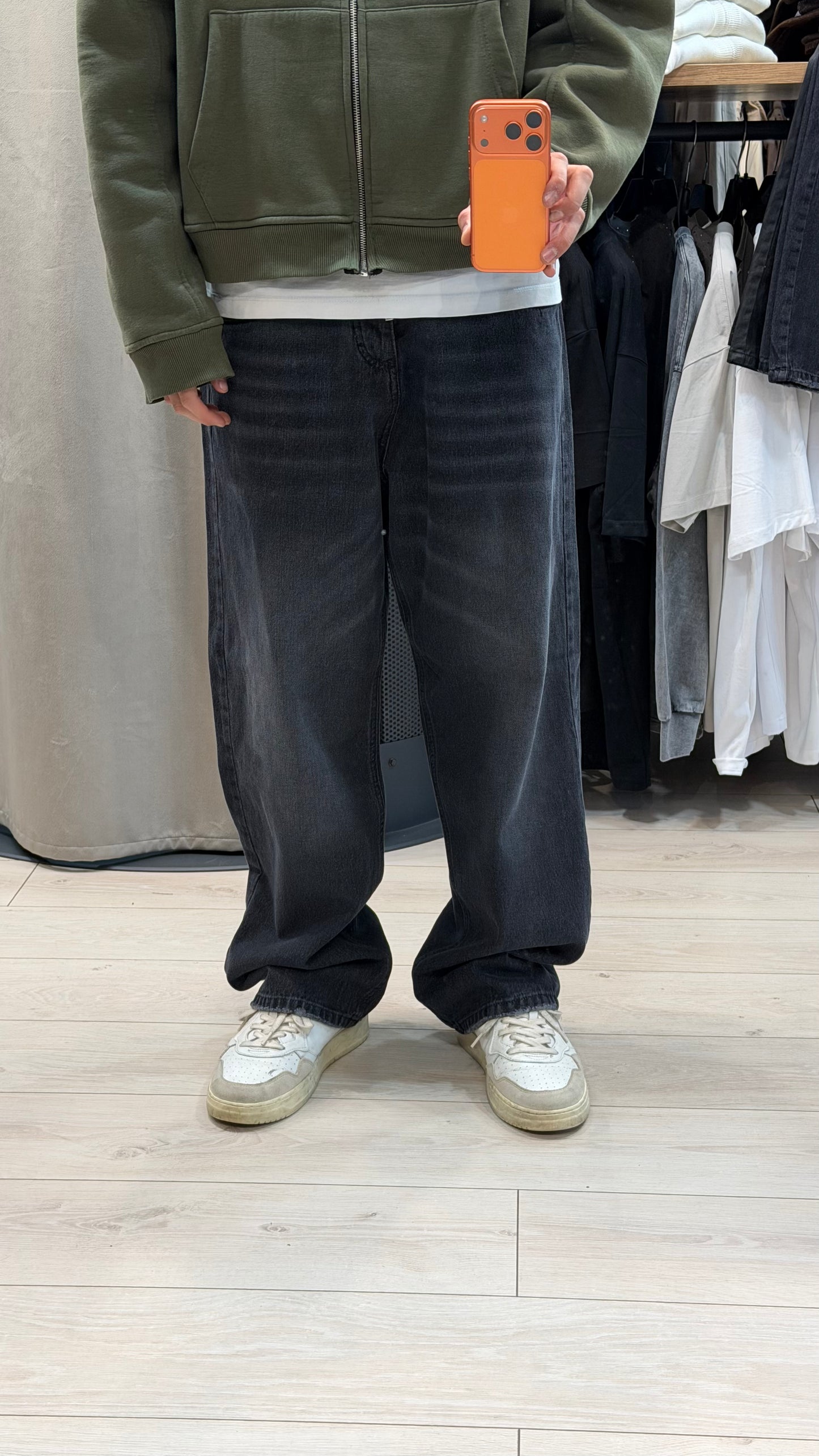 JEANS SUPER BAGGY DARK WASH