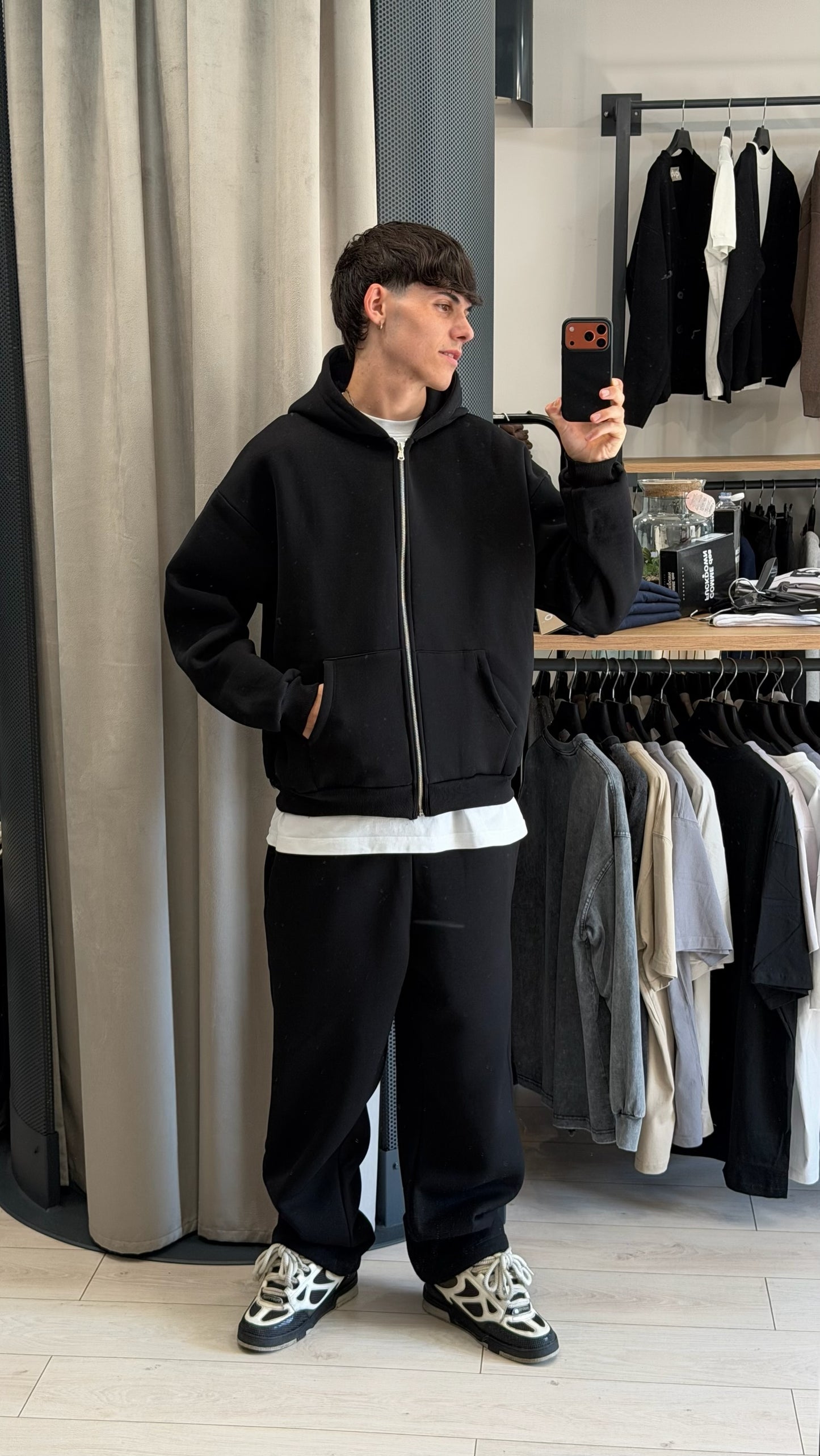 COMPLETO WIDE MOTION BOZY FIT NERO
