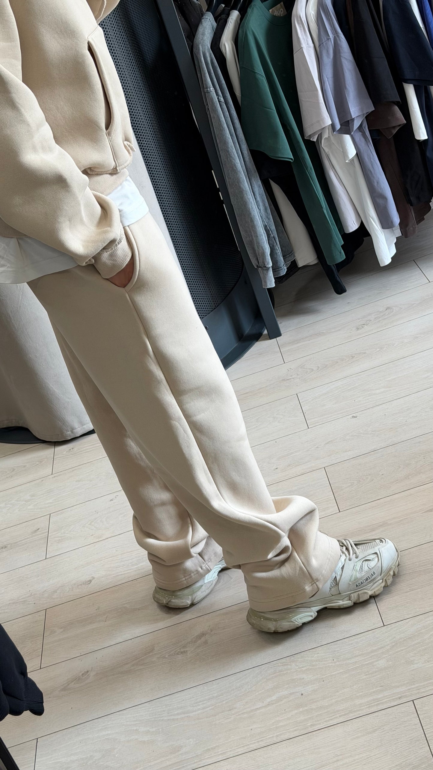 SWEATSUIT REVERSE BEIGE